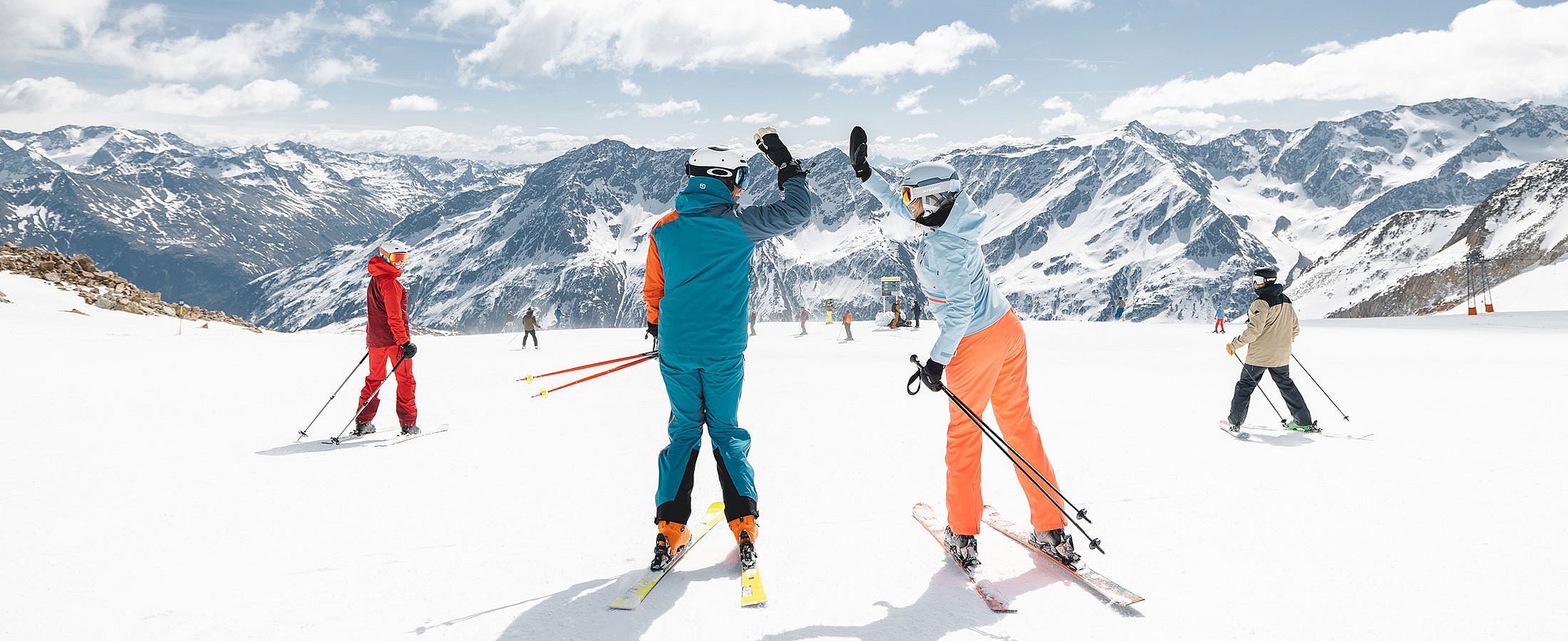 Sonnenskilauf in Sölden